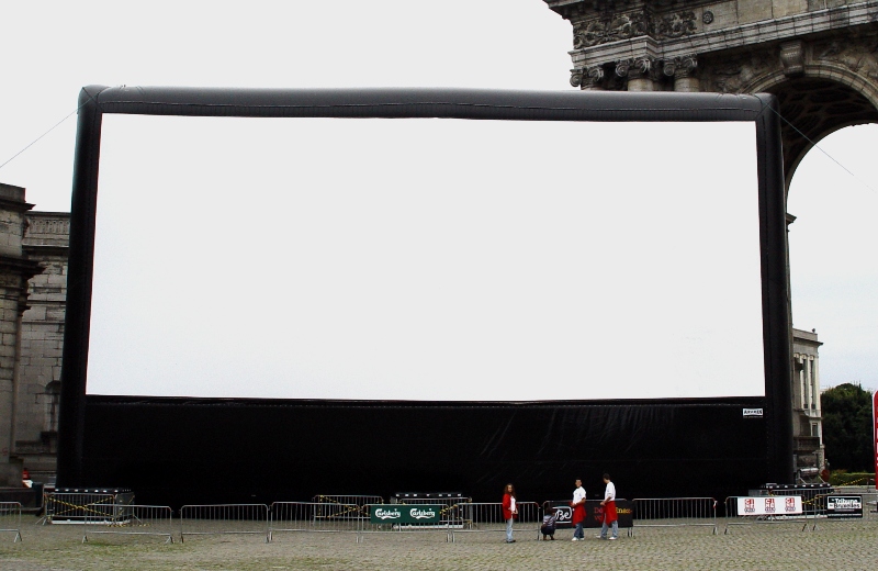 Outdoor Movie Screen Size Outdoor Projectors